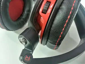 The Creative Sound Blaster EVO's volume control wheel.
